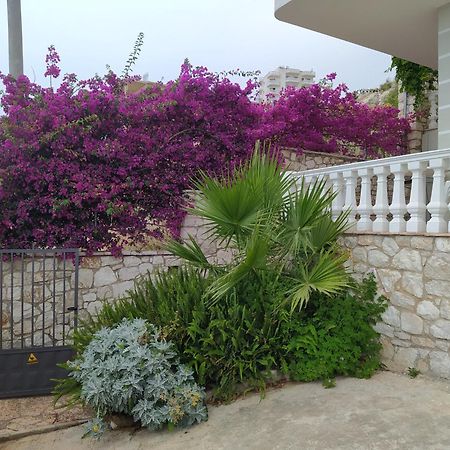 Villa Alimema Sarandë Exterior foto
